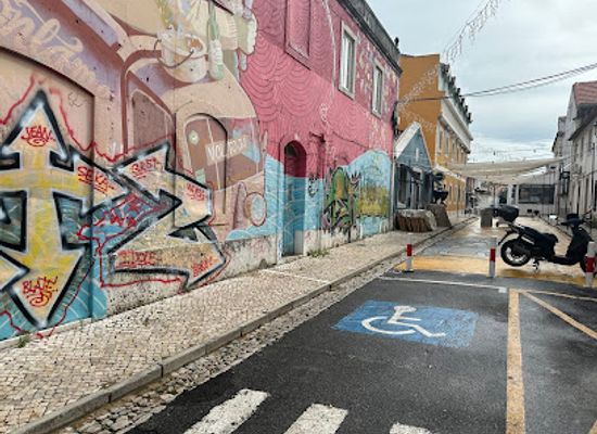 portugal/cascais/landmark/street-art