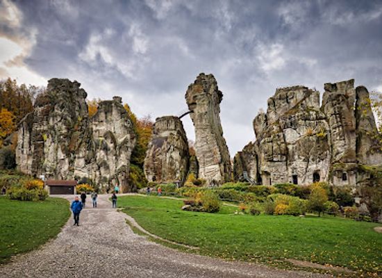 germany/westphalia/landmark/externsteine