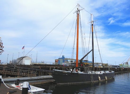 massachusetts/new-bedford/landmark/schooner-ernestina-morrissey