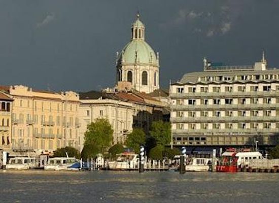switzerland/ticino/landmark/como