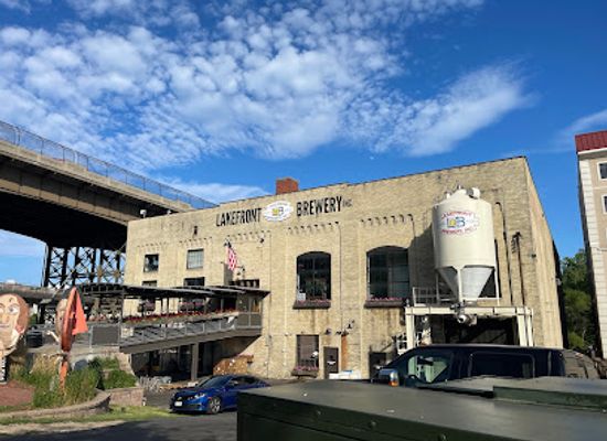 wisconsin/northwoods/landmark/lakefront-brewery