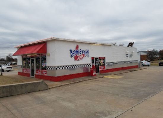 oklahoma/moore/landmark/boomarang-diner-moore