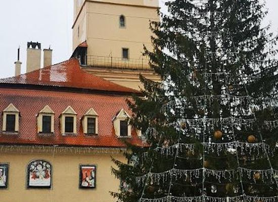 romania/brasov/landmark/piata-sfatului