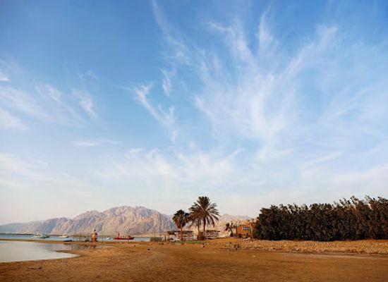 egypt/dahab/landmark/canyon-dahab-hotel