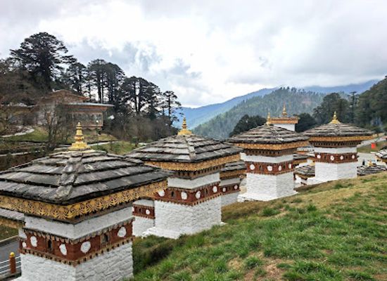 bhutan/dagana/landmark/dochula-pass