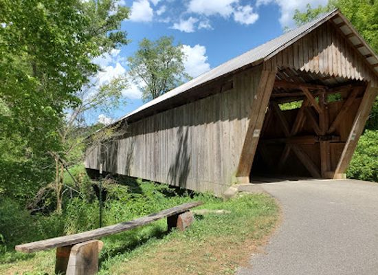 kentucky/highland-rim/landmark/bennett-s-mill-covered-bridge