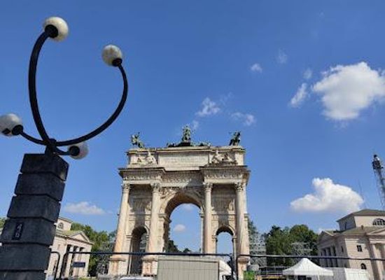italy/milan/landmark/corso-sempione