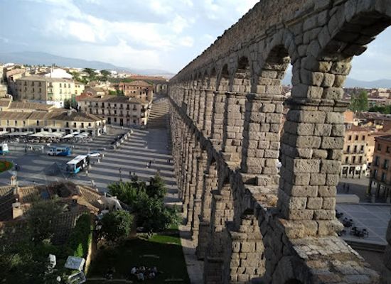spain/segovia/landmark/misako-segovia