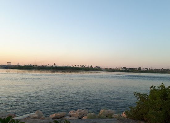 iraq/euphrates-region/landmark/euphrates-channel