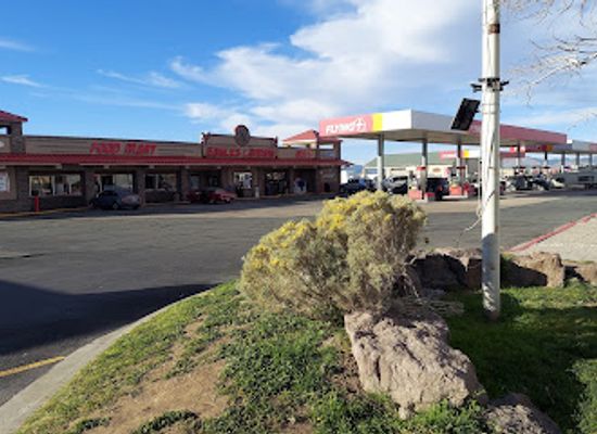 utah/beaver/landmark/flying-j-dealer-eagle-s-landing-travel-plaza