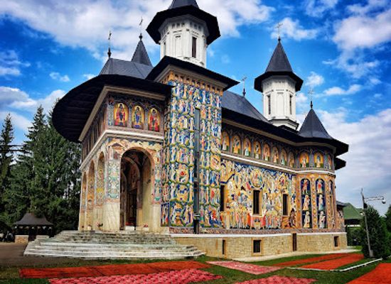 romania/neamt/landmark/natural-park-vanatori-neamt