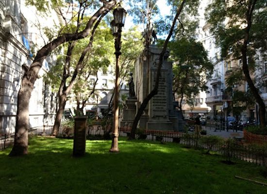 argentina/buenos-aires/landmark/estatua-de-manuel-dorrego