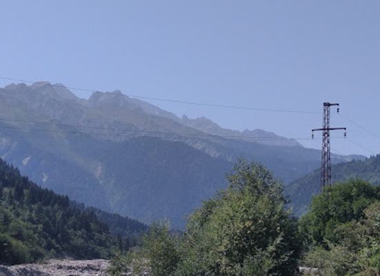 georgia/racha-lechkhumi-and-kvemo-svaneti/landmark/chanchakhi-river