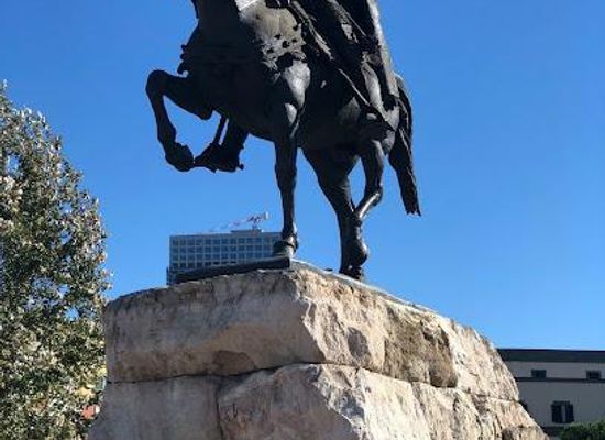 albania/kavaje/landmark/skanderbeg-monument