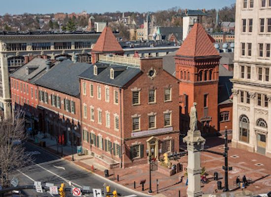 pennsylvania/lancaster/landmark/lancaster-city-welcome-center