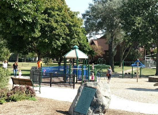illinois/arlington-heights/landmark/recreation-park