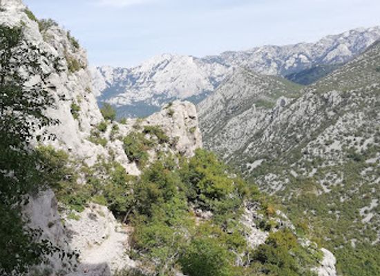 croatia/paklenica-national-park/landmark/manita-pec