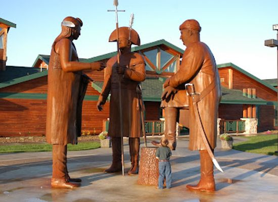 north-dakota/missouri-plateau/landmark/lewis-and-clark-interpretive-center