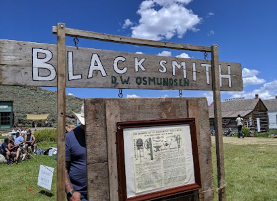 wyoming/washakie-county/landmark/south-pass-city-state-historic-site