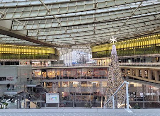 france/ile-de-france/landmark/les-halles-de-paris