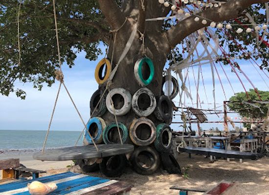 the-gambia/kombo-south/landmark/lamin-s-happy-corner