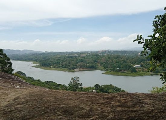 sri-lanka/kandy-district/landmark/gonawatta-ancient-caves