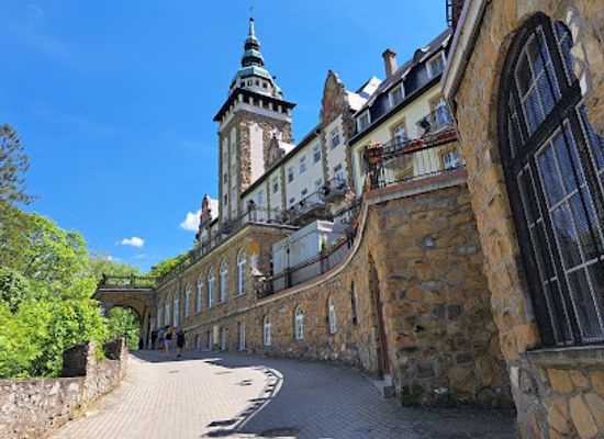 hungary/miskolc/landmark/lillafured-state-forest-railway-adminisztracio