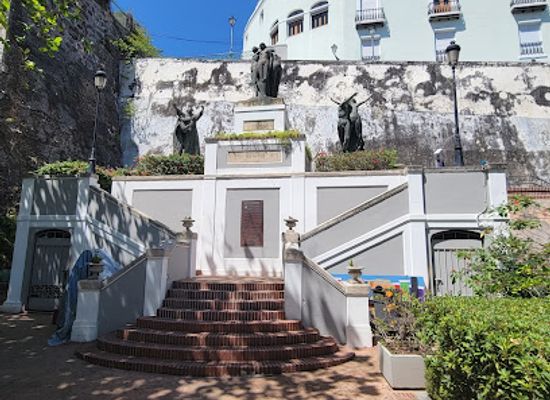 puerto-rico/port-of-san-juan/landmark/fuente-de-la-herencia-de-las-americas