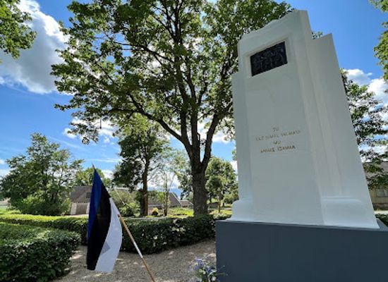 estonia/mulgimaa/landmark/tarvastu-vabadussoja-malestussammas