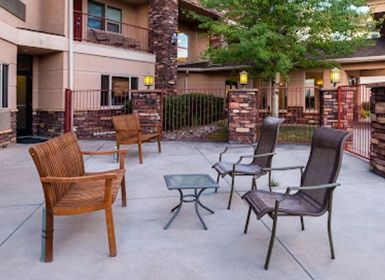 colorado/gunnison/landmark/holiday-inn-express-suites-gunnison-an-ihg-hotel