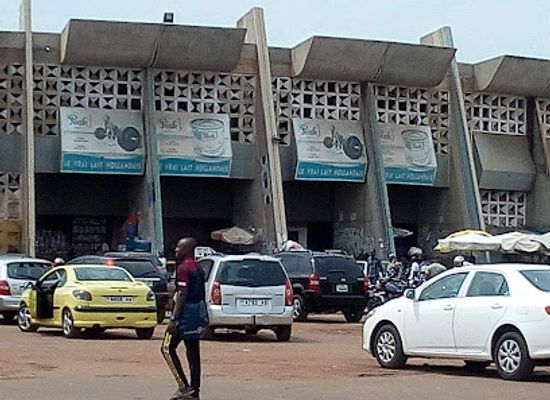 togo/lome/landmark/hedzranawoe-market