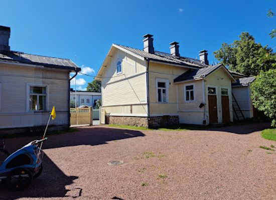 finland/satakunta/landmark/renovation-center-toivo