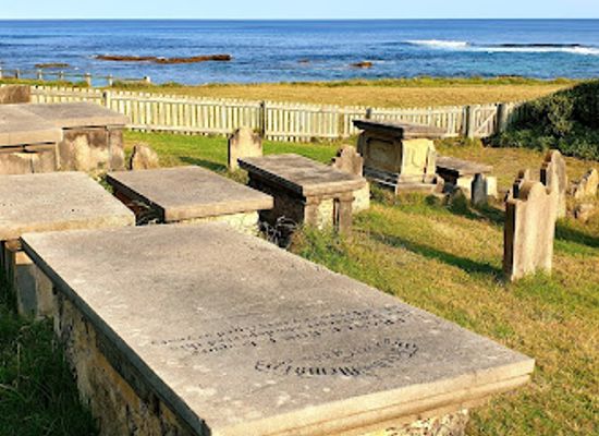 norfolk-island/slaughter-bay/landmark/cemetery-bay