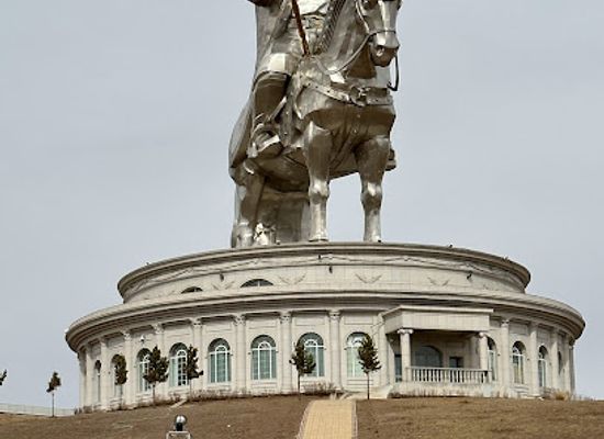 mongolia/selenge-river-basin/landmark/chinggis-khaan-statue-complex