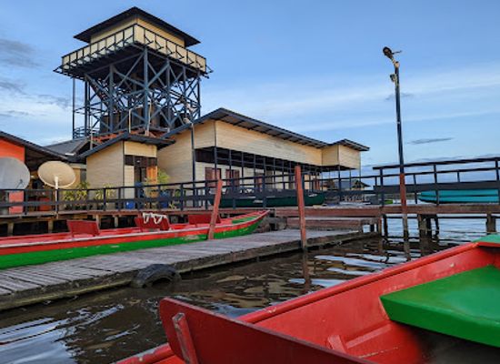 suriname/paramaribo-district/landmark/akira-overwater-resort-bigi-pan