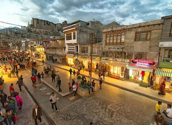 india/leh/landmark/leh-bazaar