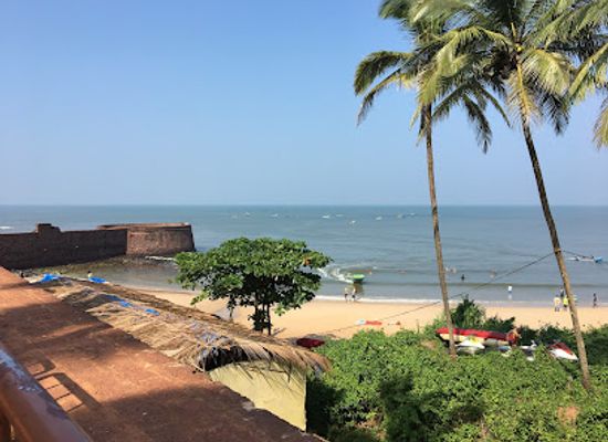 india/goa-beaches/landmark/sinquerim-beach