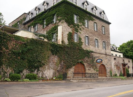 new-york/finger-lakes/landmark/finger-lakes-boating-museum