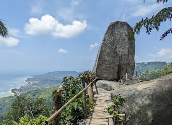 thailand/koh-samui/landmark/overlap-stone-2