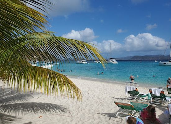 british-virgin-islands/jost-van-dyke-beaches/landmark/gertrude-s-beach-bar-and-grill