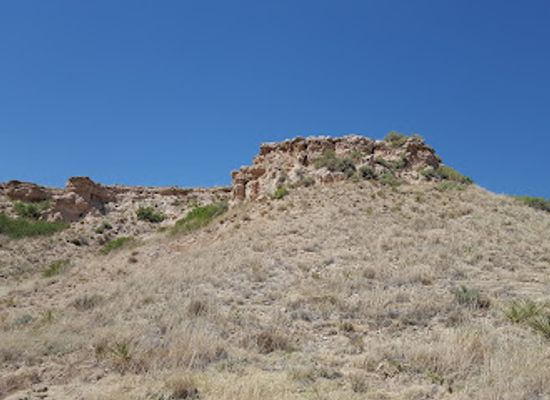 kansas/monument-rocks/landmark/point-of-rocks