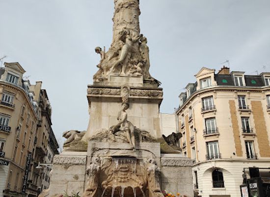 france/reims/landmark/sube-fountain