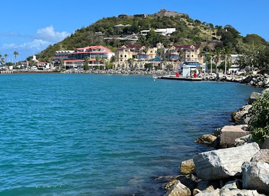 sint-maarten/great-bay-beach/landmark/marigot-market