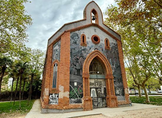 spain/zaragoza/delicias/landmark/antigua-capilla-psiquiatrico
