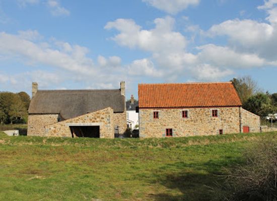 guernsey/vale/landmark/national-trust-of-guernsey-les-caches-farm