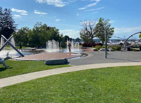 michigan/traverse-city/landmark/clinch-park
