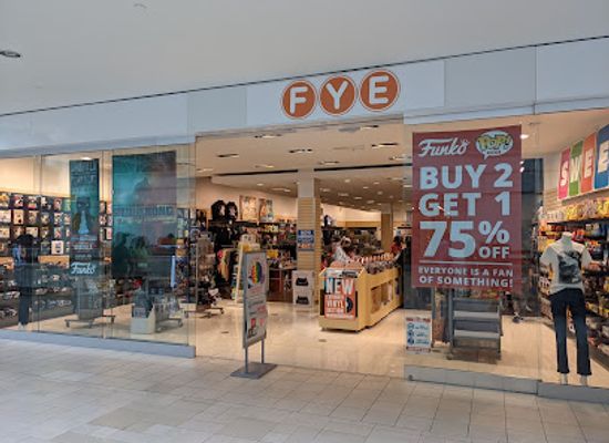 connecticut/danbury/landmark/fye