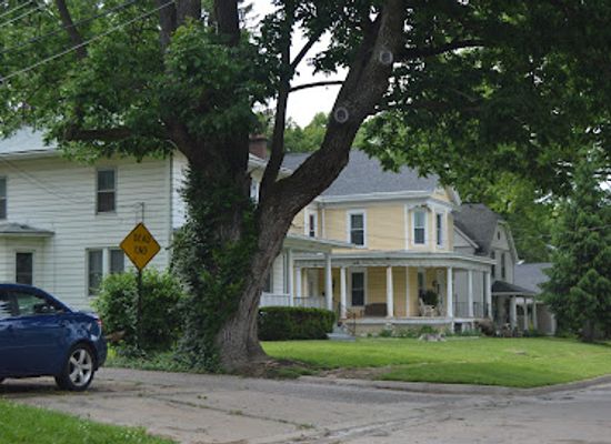illinois/southern-illinois/landmark/upper-alton-historic-district