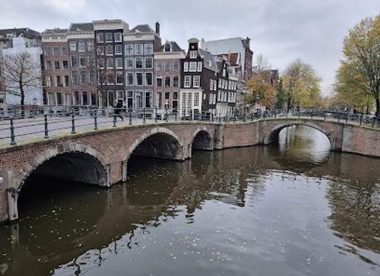 netherlands/leiden/landmark/torensluis