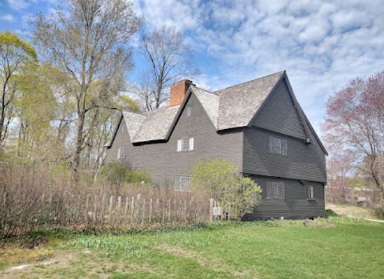 massachusetts/south-shore/landmark/john-whipple-house